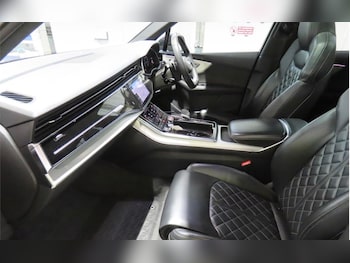 Used Audi Q7 2020 for sale - 78489679: Photo