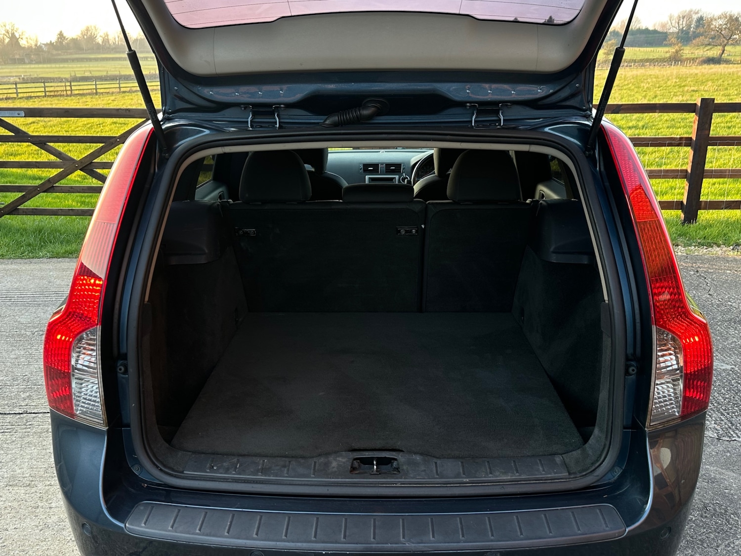 Used Volvo V50 2007 for sale - 77749027: Photo 14