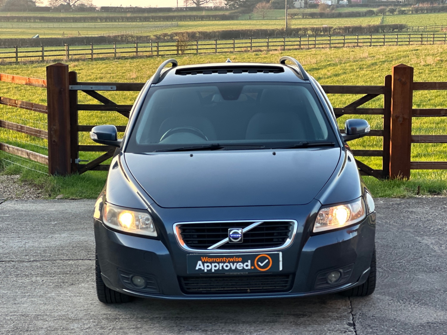 Used Volvo V50 2007 for sale - 77749027: Photo 16