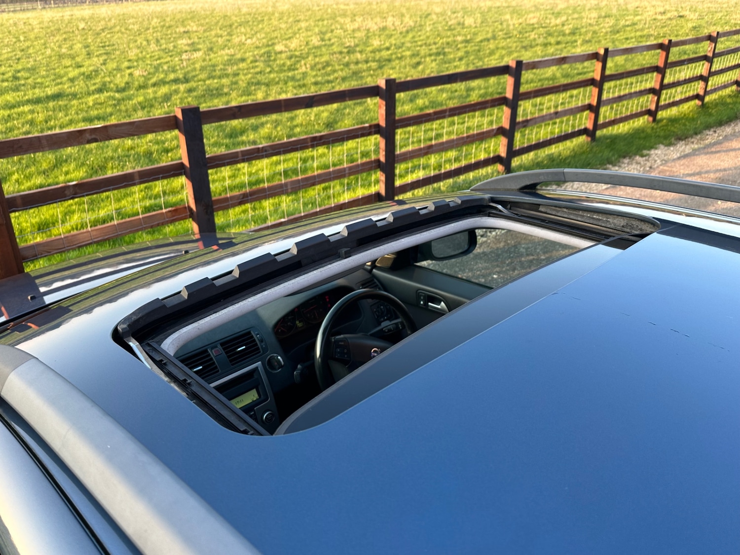 Used Volvo V50 2007 for sale - 77749027: Photo 4