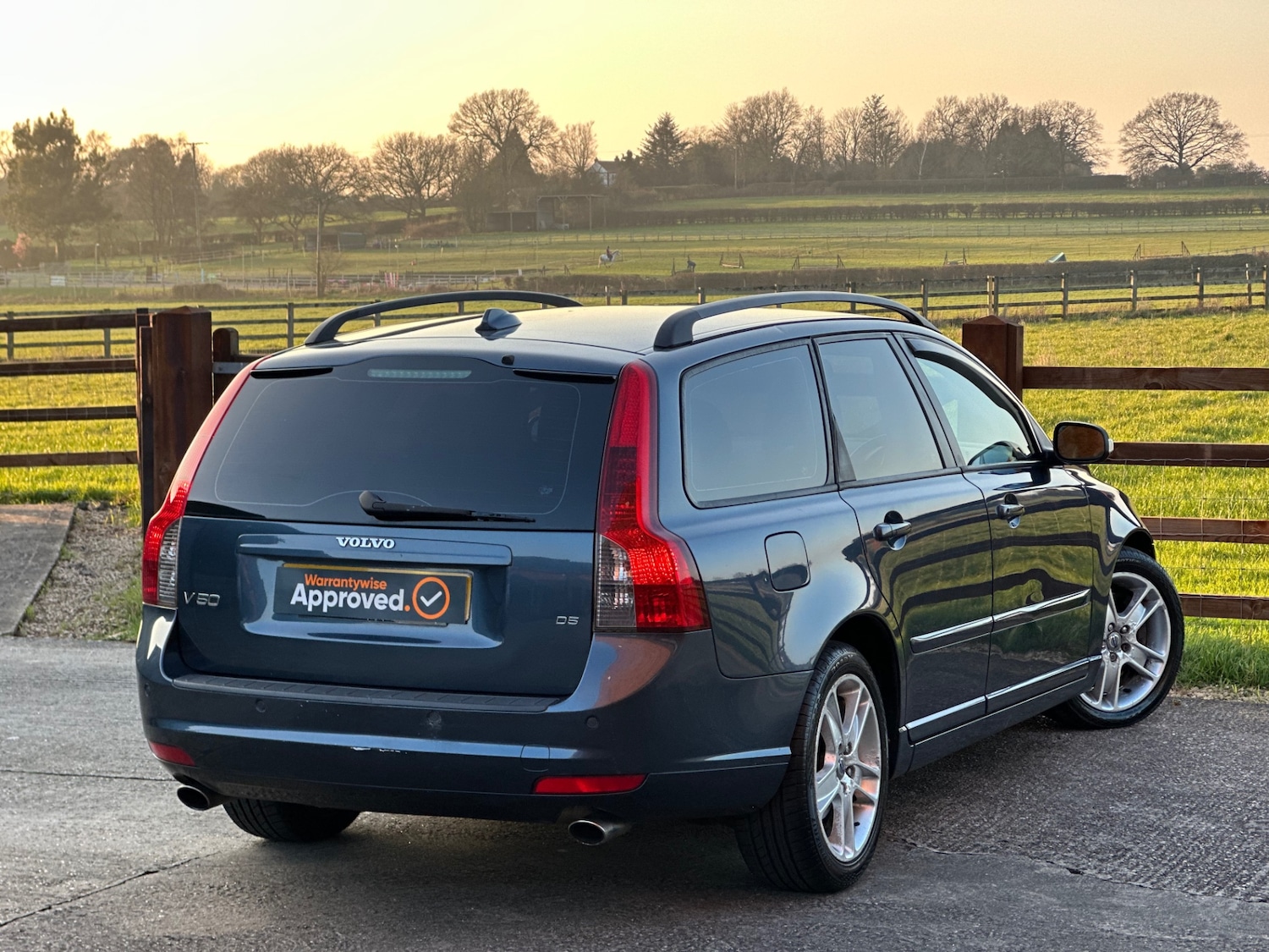 Used Volvo V50 2007 for sale - 77749027: Photo 5