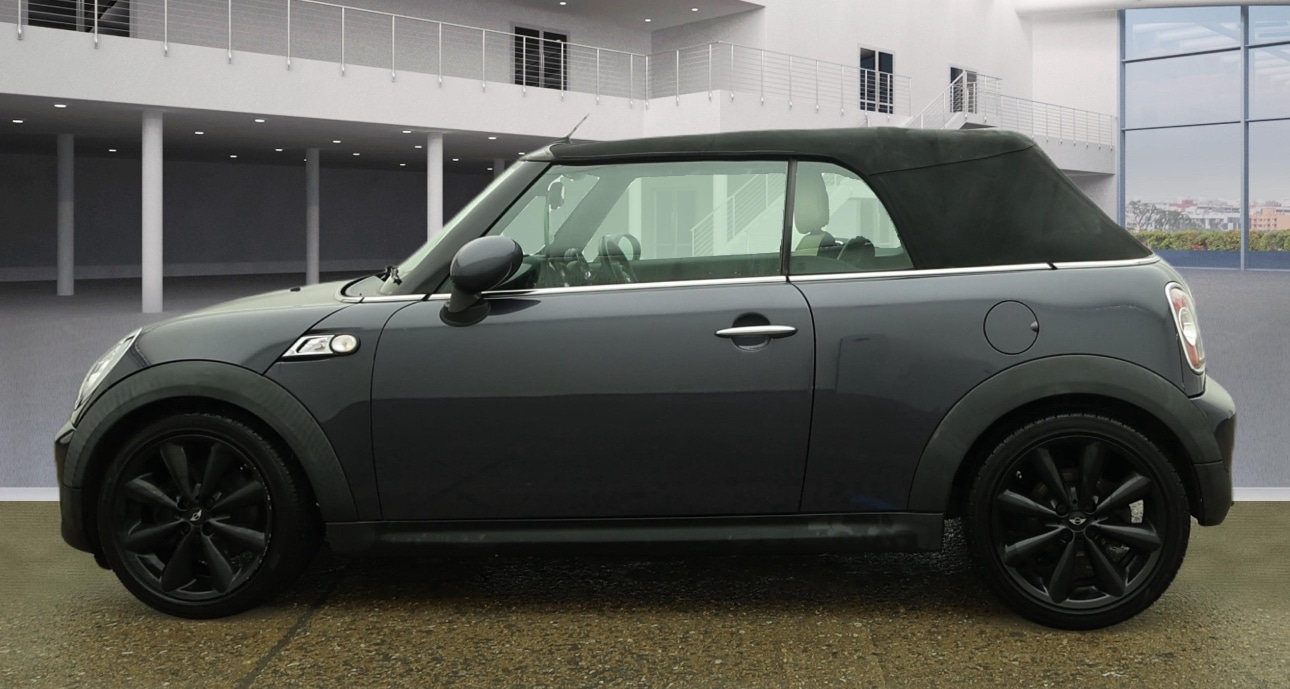 Used MINI Convertible 2014 for sale - 77399969: Photo 8