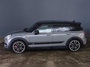 Used MINI Clubman 2018 for sale - 76940115: Photo