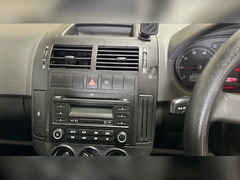 Used Volkswagen Polo 2006 for sale - 75887584: Photo