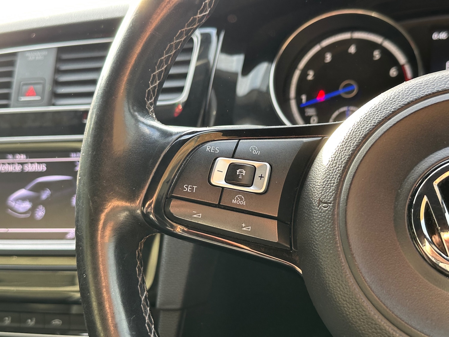 Used Volkswagen Golf 2014 for sale - 76446100: Photo 15