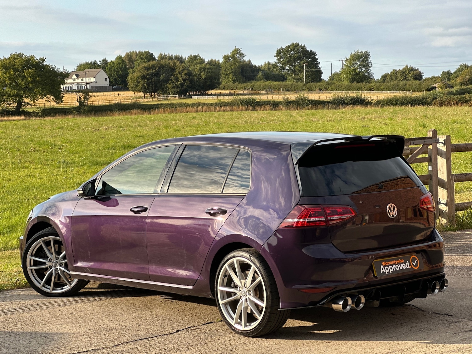 Used Volkswagen Golf 2014 for sale - 76446100: Photo 8