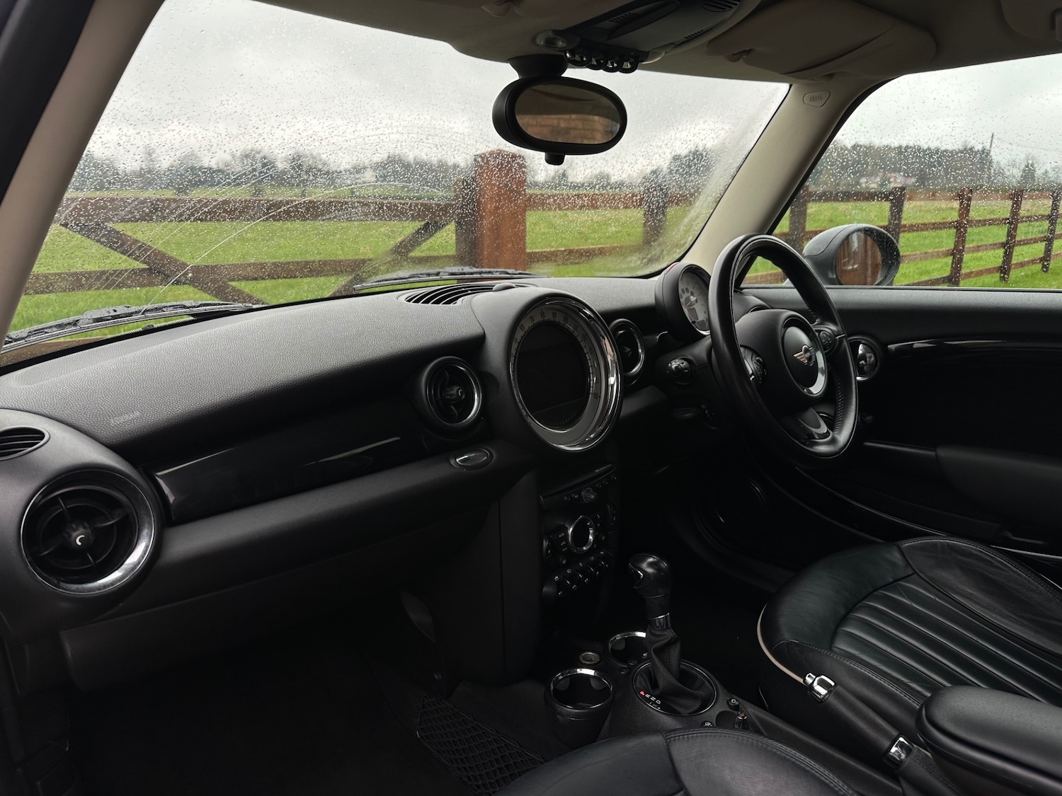 Used MINI Hatch 2011 for sale - 77312550: Photo 6