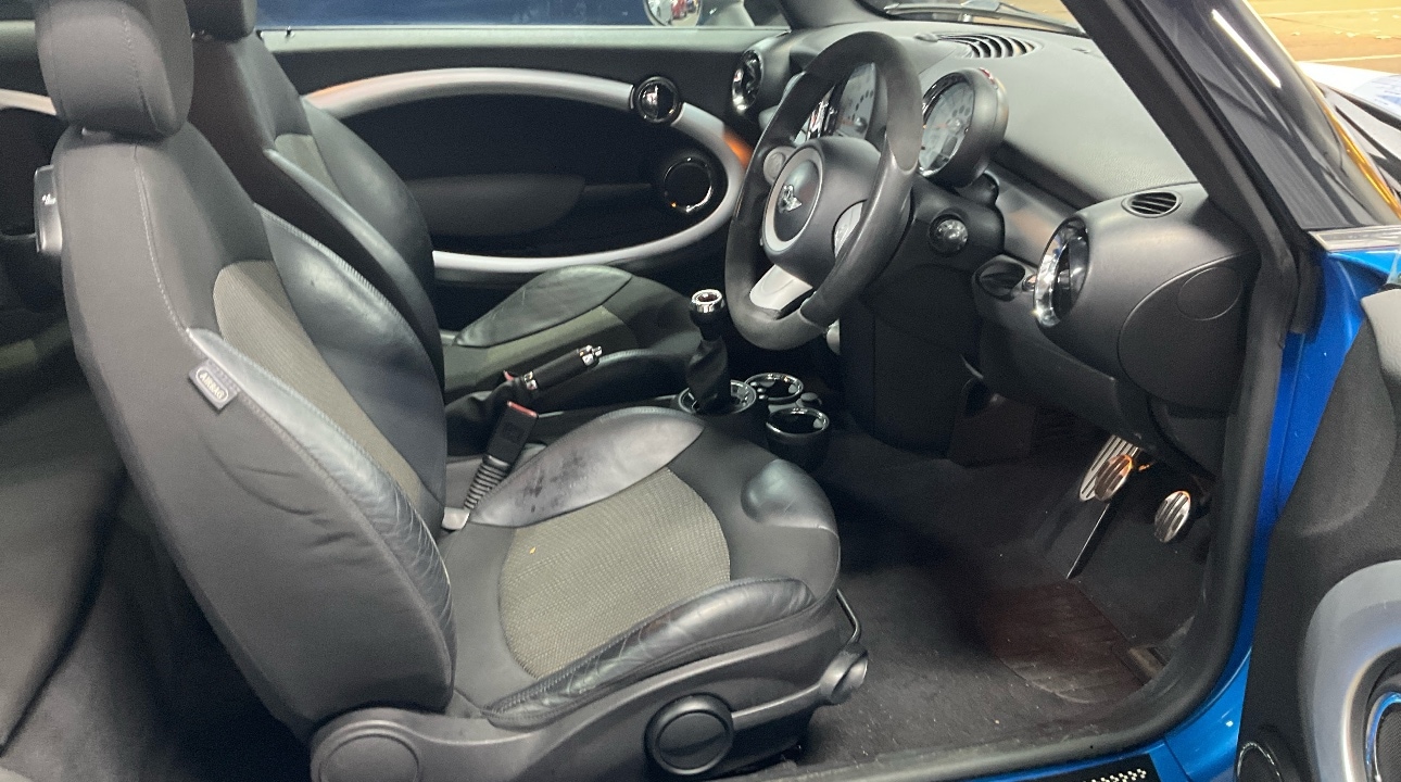 Used MINI Clubman 2010 for sale - 76377151: Photo 2