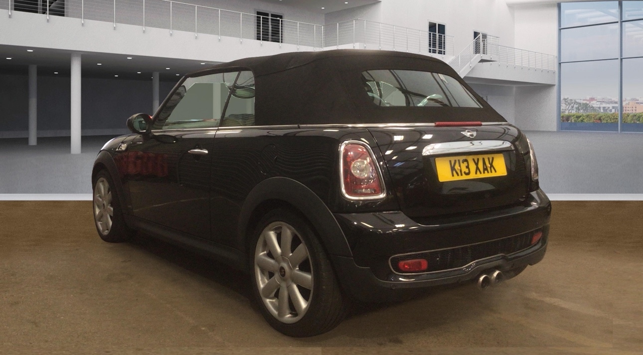 Used MINI Convertible 2009 for sale - 76041550: Photo 7