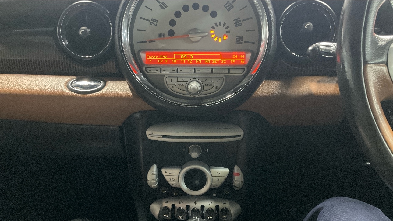 Used MINI Hatch 2010 for sale - 77313900: Photo 4