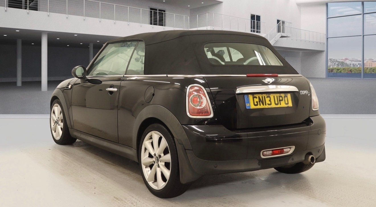 Used MINI Convertible 2013 for sale - 77750477: Photo 6