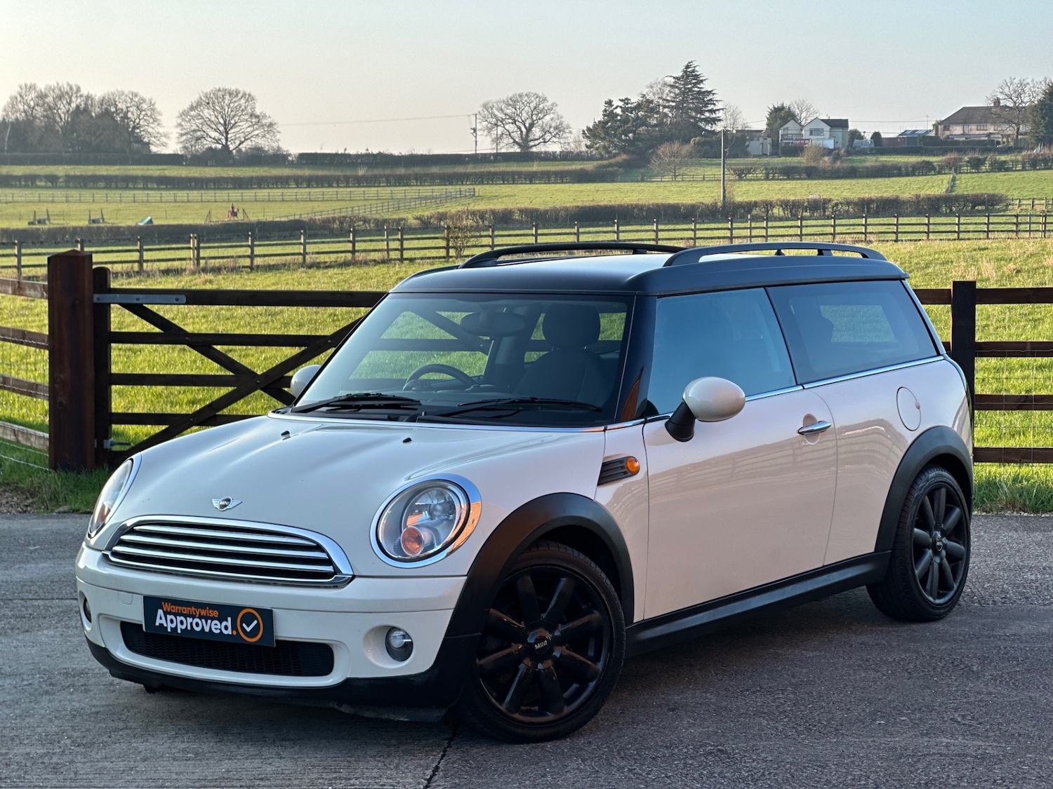 Used MINI Clubman 2009 for sale - 77115938: Photo 5