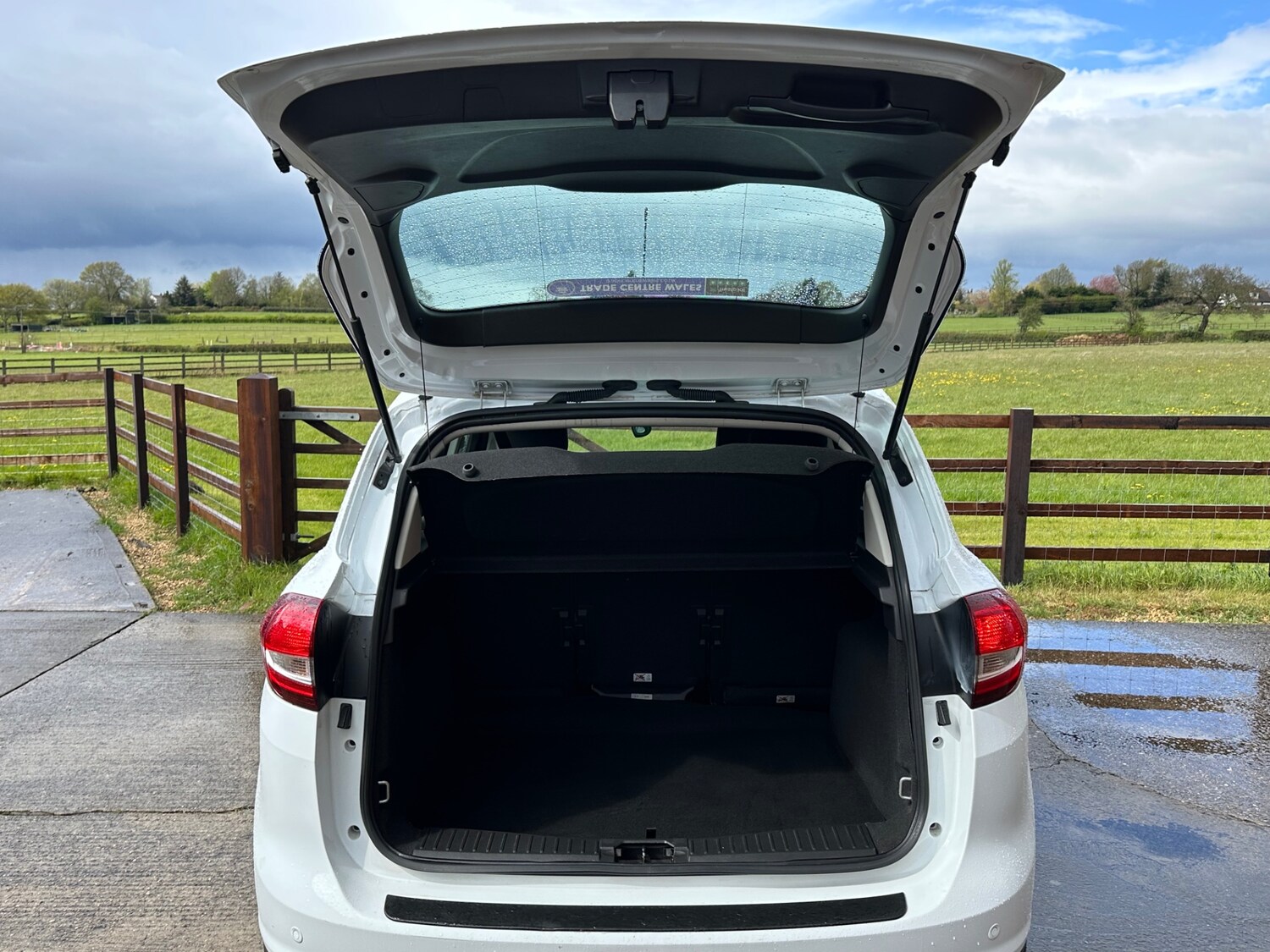 Used Ford C-Max 2016 for sale - 78219661: Photo 21