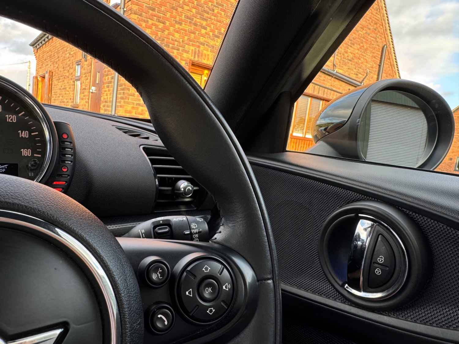 Used MINI Clubman 2016 for sale - 78070640: Photo 40