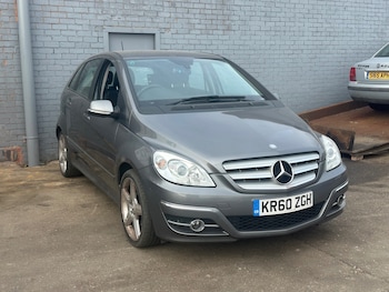 Used Mercedes-Benz B Class 2011 for sale - 79411254: Photo