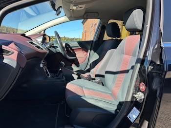 Used Ford Fiesta 2011 for sale - 78360370: Photo