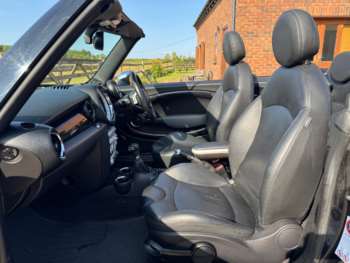 Used MINI Convertible 2009 for sale - 74754827: Photo