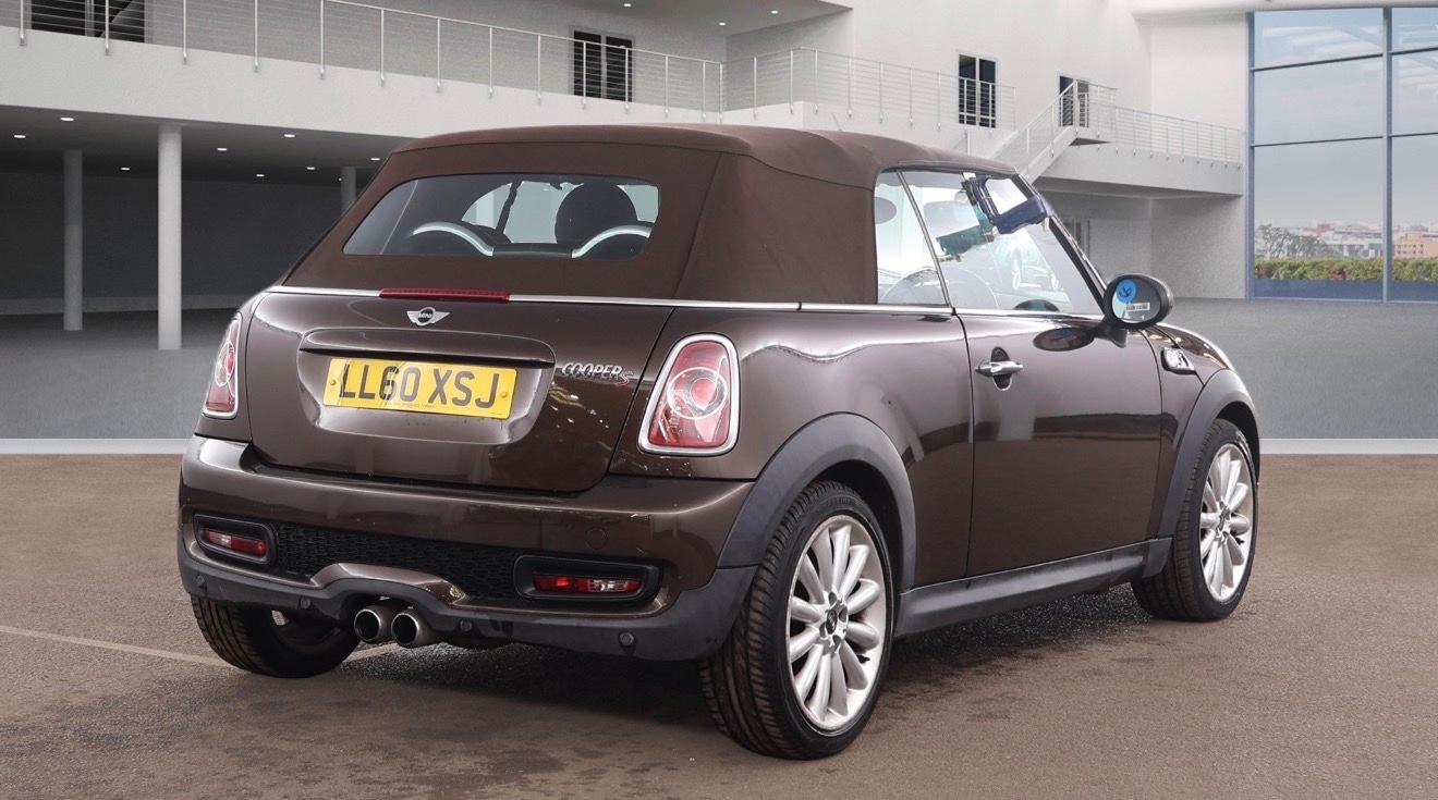 Used MINI Convertible 2010 for sale - 77750257: Photo 8