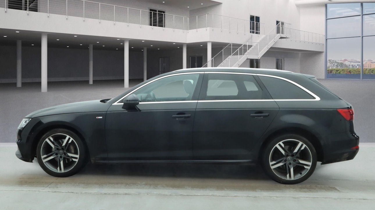 Used Audi A4 2016 for sale - 77165179: Photo 5