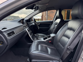 Used Volvo XC70 2013 for sale - 77236978: Photo