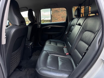 Used Volvo XC70 2013 for sale - 77236978: Photo