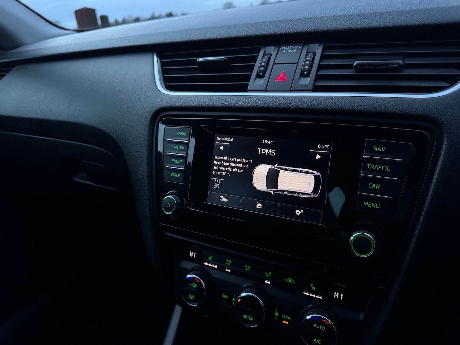 Used Skoda Octavia 2015 for sale - 77314232: Photo 12