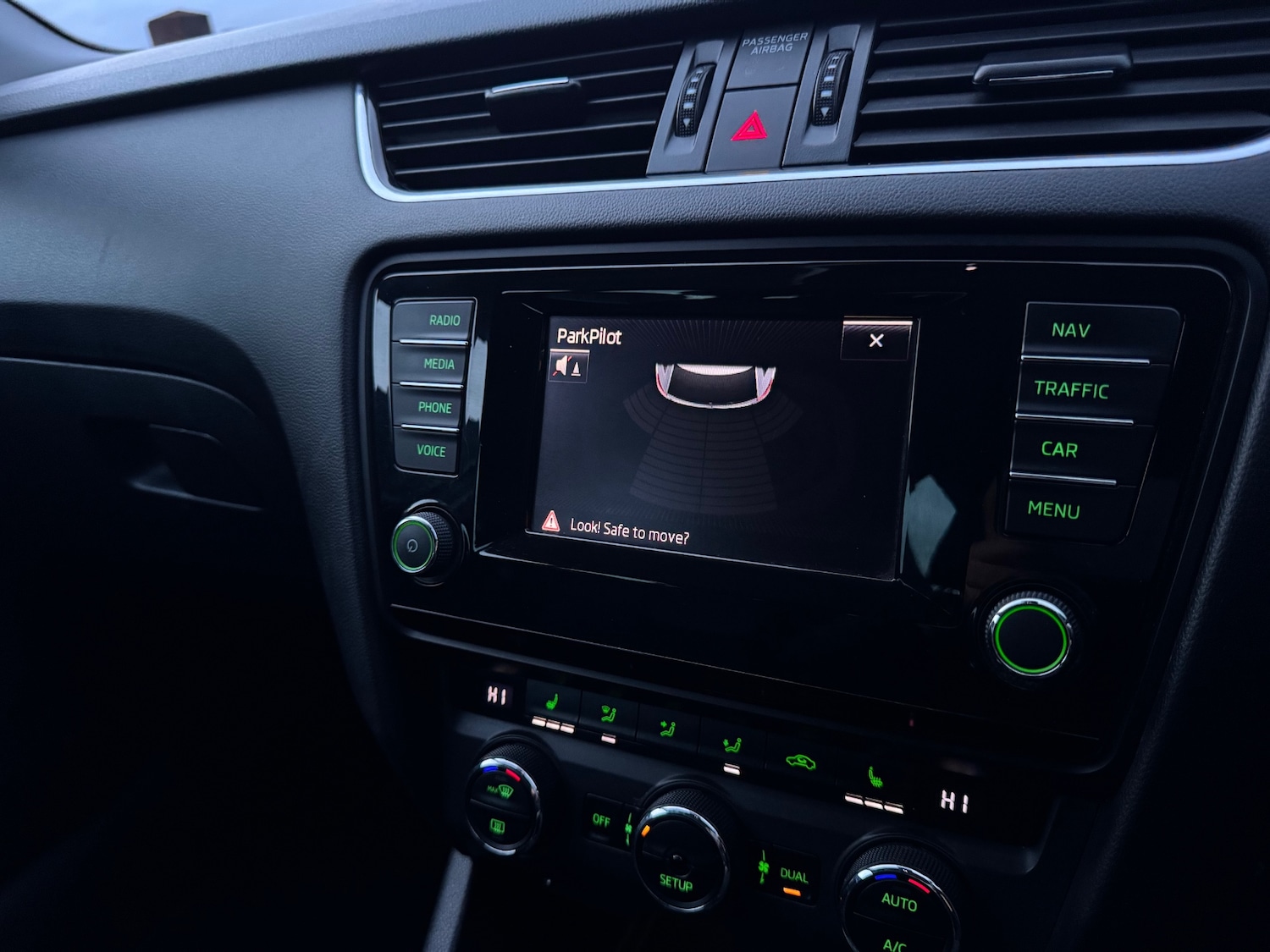 Used Skoda Octavia 2015 for sale - 77314232: Photo 17