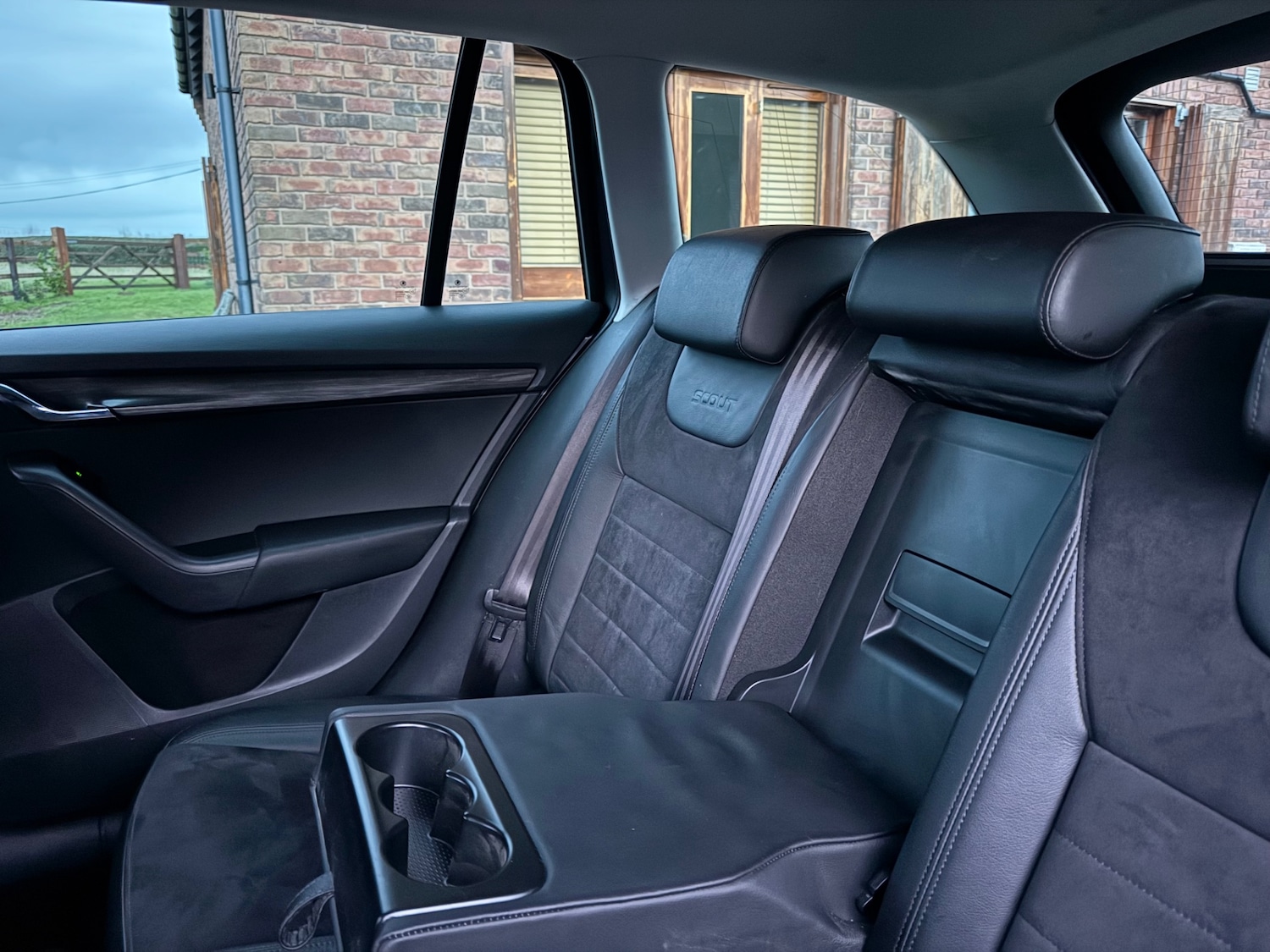 Used Skoda Octavia 2015 for sale - 77314232: Photo 6