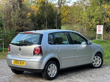 Used Volkswagen Polo 2006 for sale - 76438421: Photo