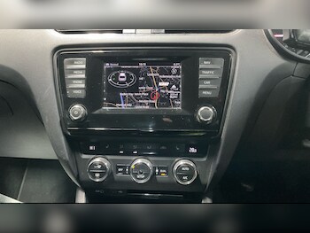 Used Skoda Octavia 2015 for sale - 77266551: Photo