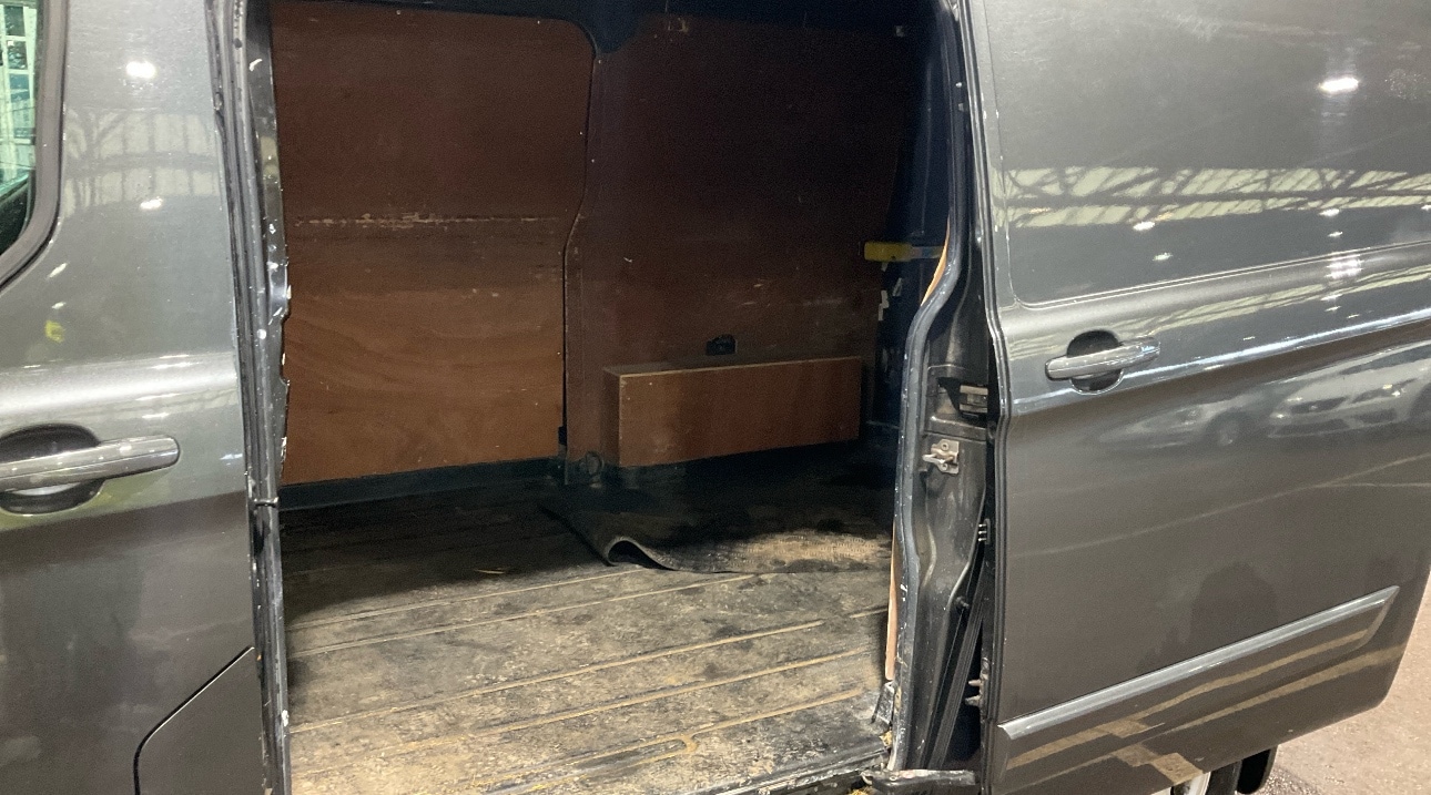 Used Ford Transit Custom 2015 for sale - 77399976: Photo 10