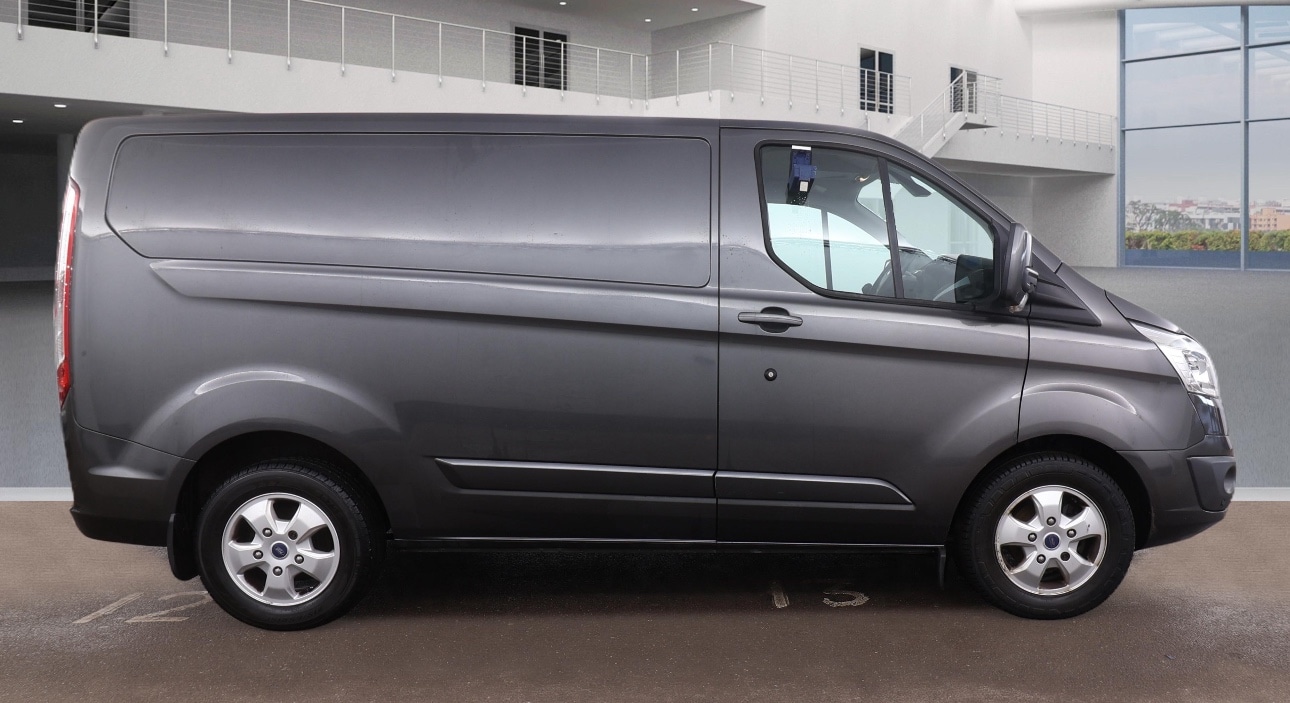 Used Ford Transit Custom 2015 for sale - 77399976: Photo 5