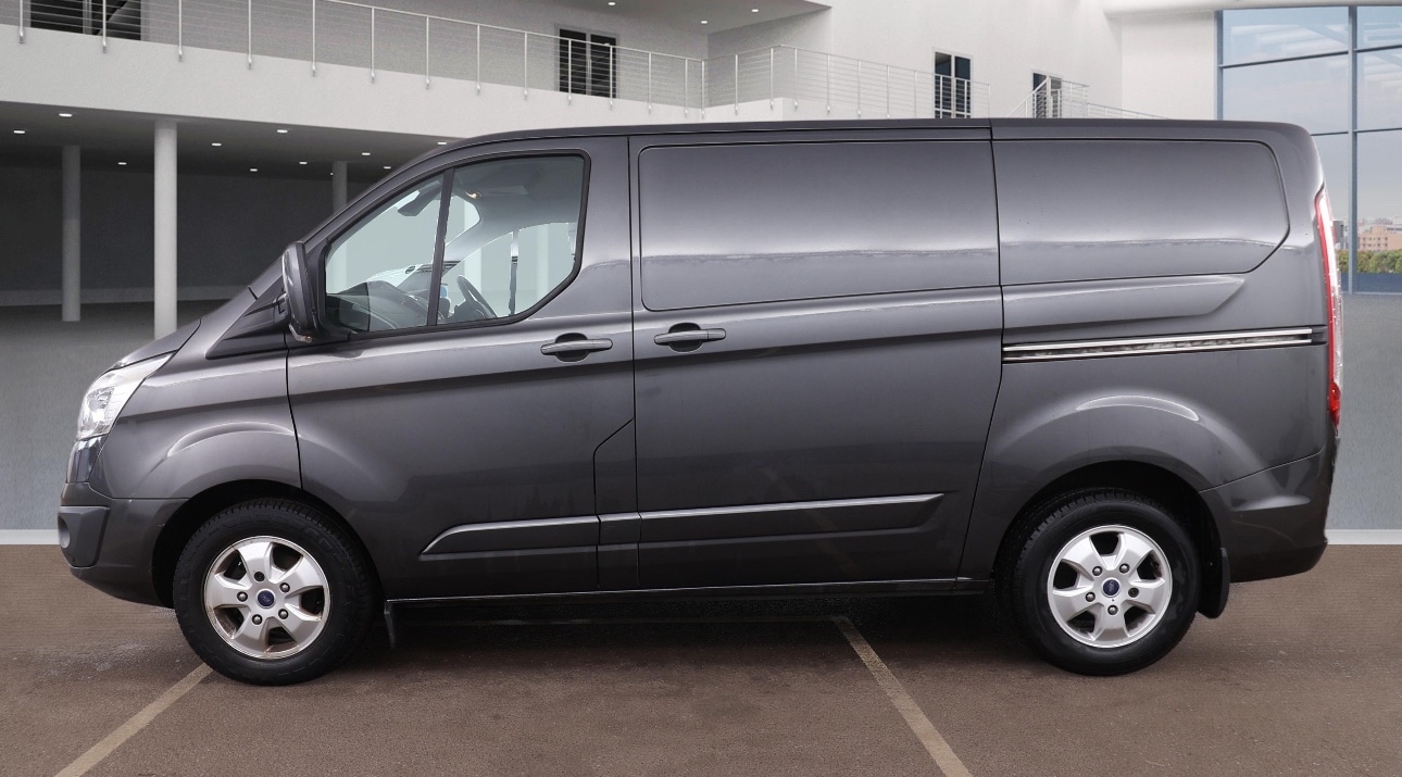 Used Ford Transit Custom 2015 for sale - 77399976: Photo 8