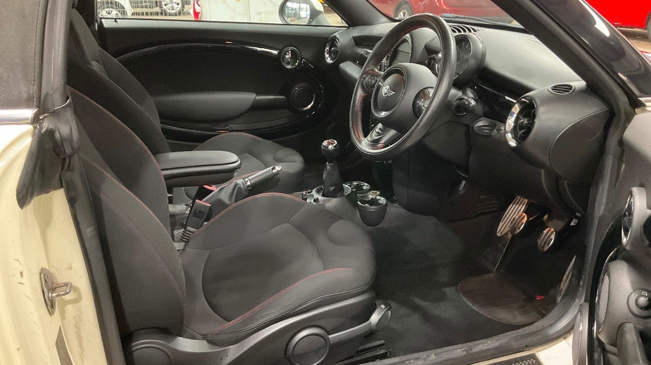 Used MINI Roadster 2015 for sale - 77793100: Photo 3