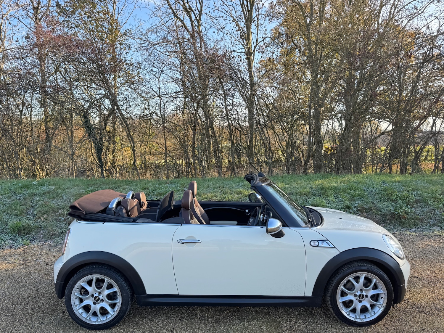 Used MINI Convertible 2009 for sale - 76650453: Photo 18
