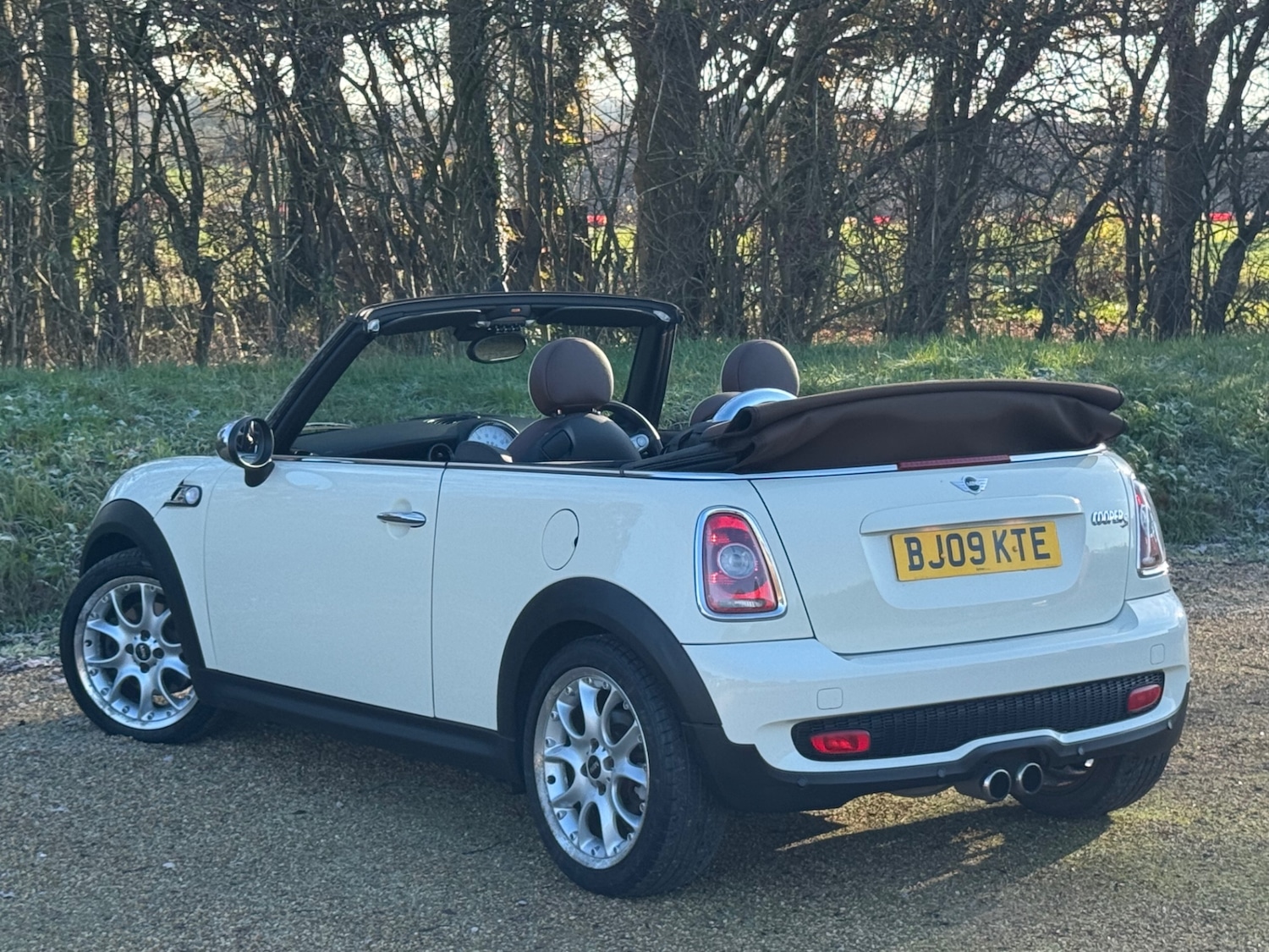 Used MINI Convertible 2009 for sale - 76650453: Photo 7
