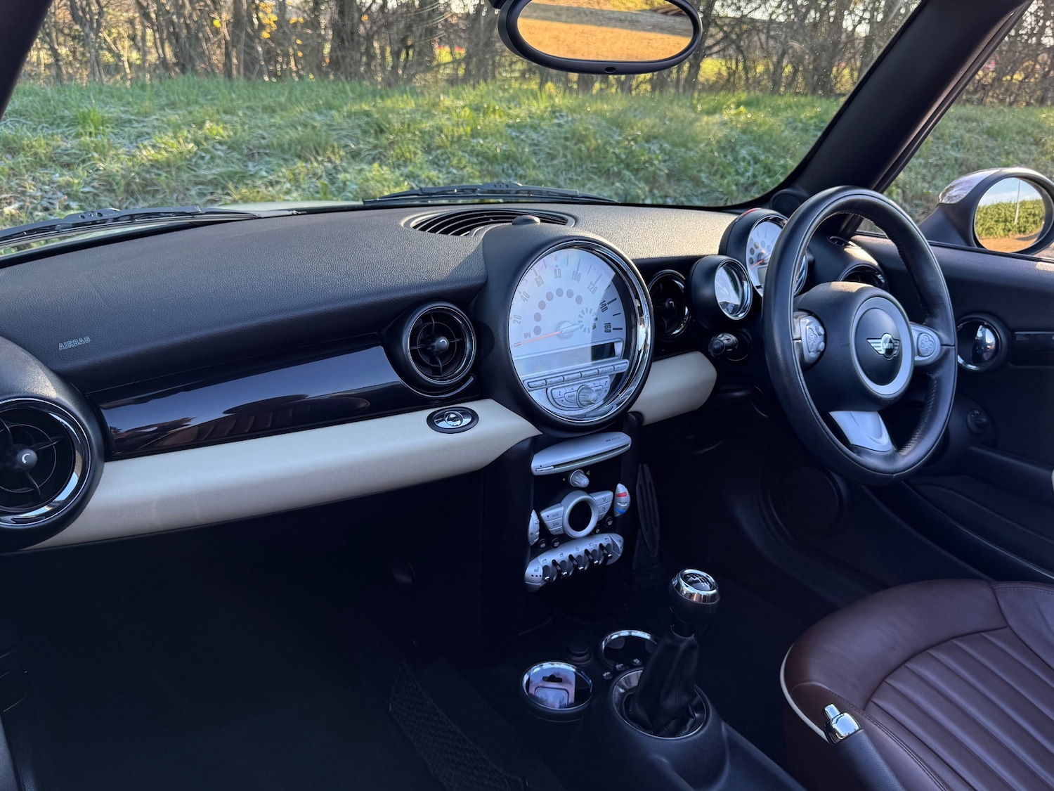 Used MINI Convertible 2009 for sale - 76650453: Photo 8