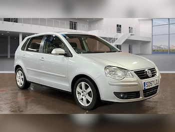Used Volkswagen Polo 2008 for sale - 76940242: Photo