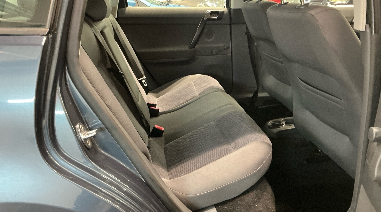 Used Volkswagen Polo 2006 for sale - 76940472: Photo 2