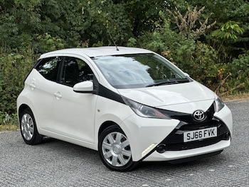 Used Toyota AYGO 2016 for sale - 79295816: Photo