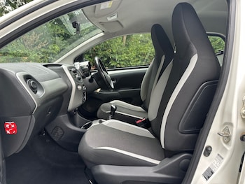 Used Toyota AYGO 2016 for sale - 79295816: Photo