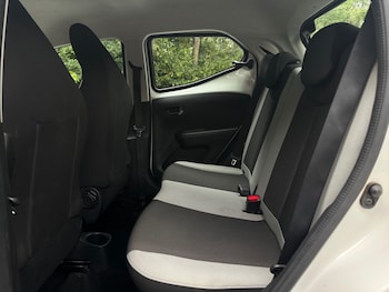 Used Toyota AYGO 2016 for sale - 79295816: Photo