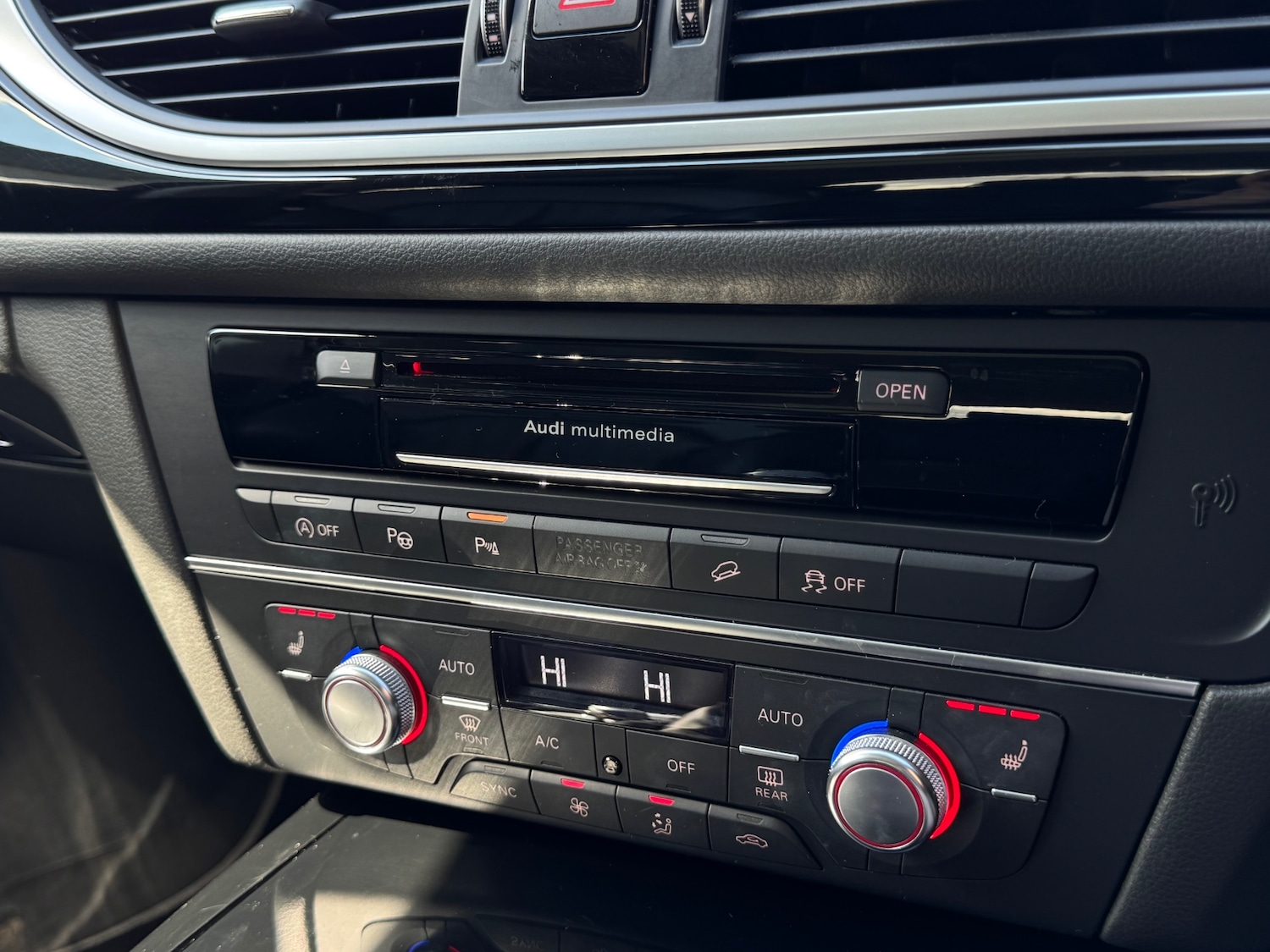 Used Audi A6 Allroad 2015 for sale - 78108993: Photo 18