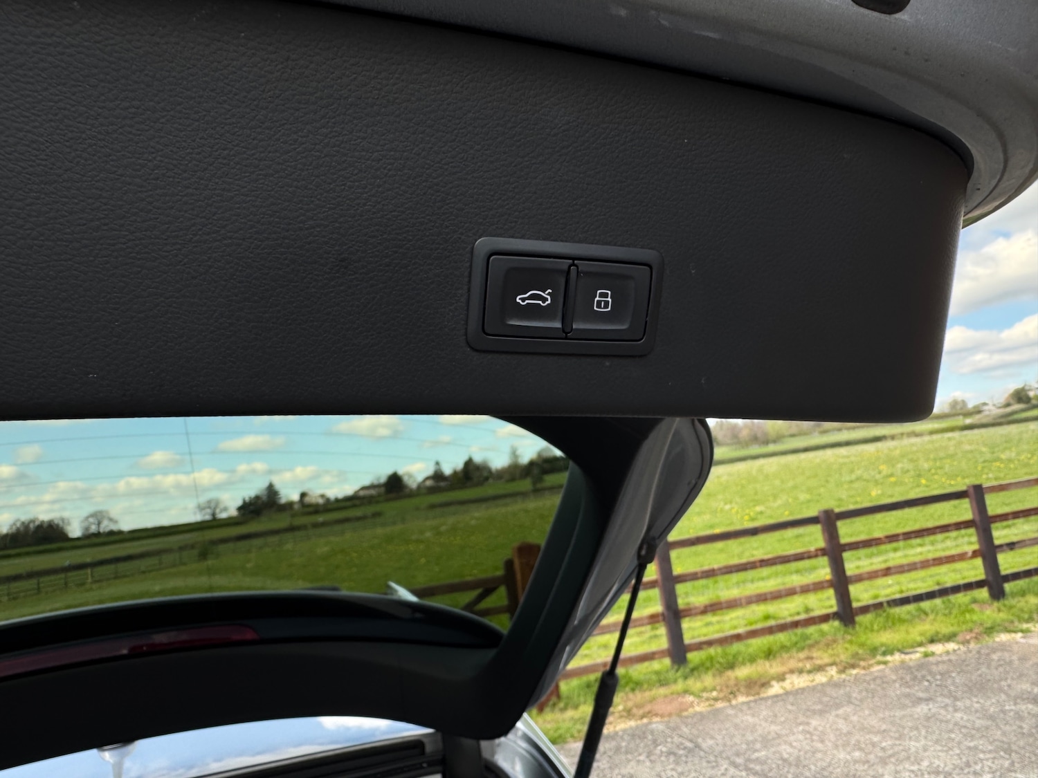 Used Audi A6 Allroad 2015 for sale - 78108993: Photo 30