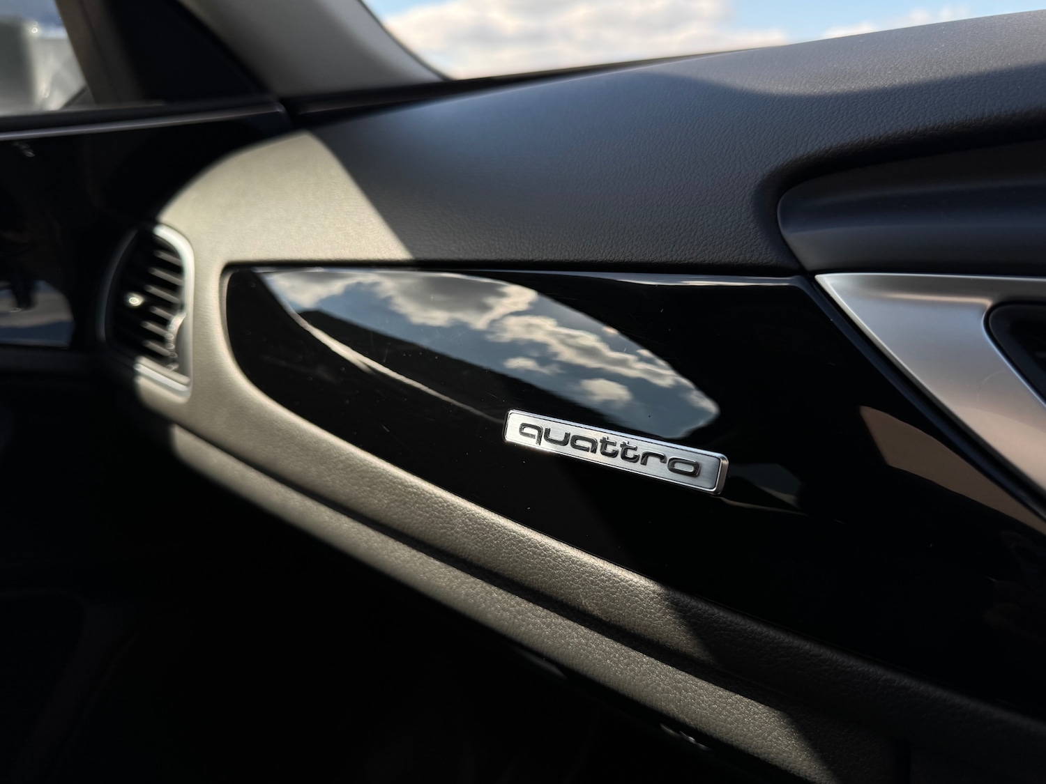 Used Audi A6 Allroad 2015 for sale - 78108993: Photo 31