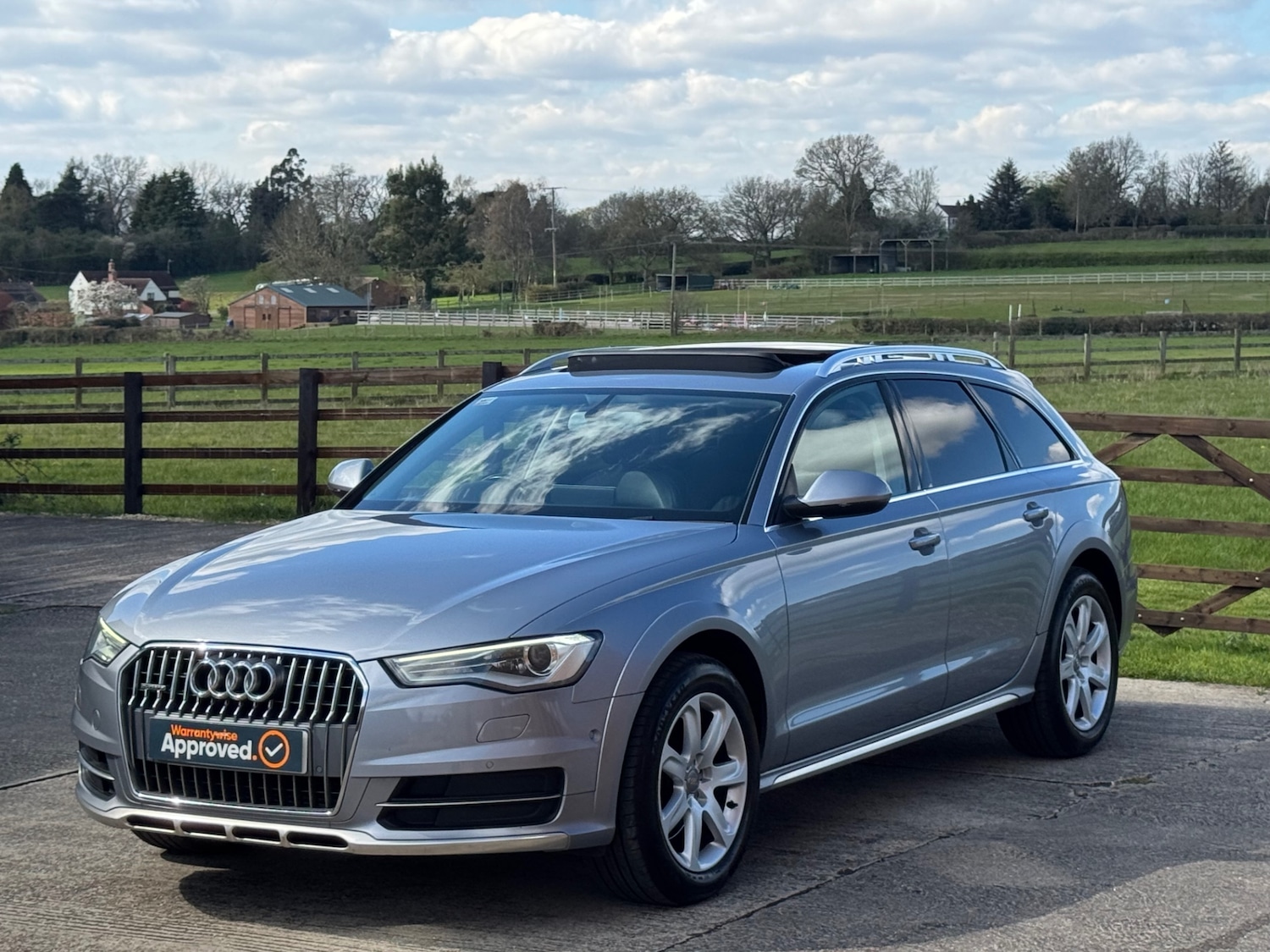 Used Audi A6 Allroad 2015 for sale - 78108993: Photo 40