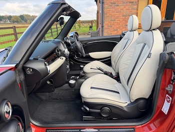 Used MINI Convertible 2013 for sale - 76490858: Photo