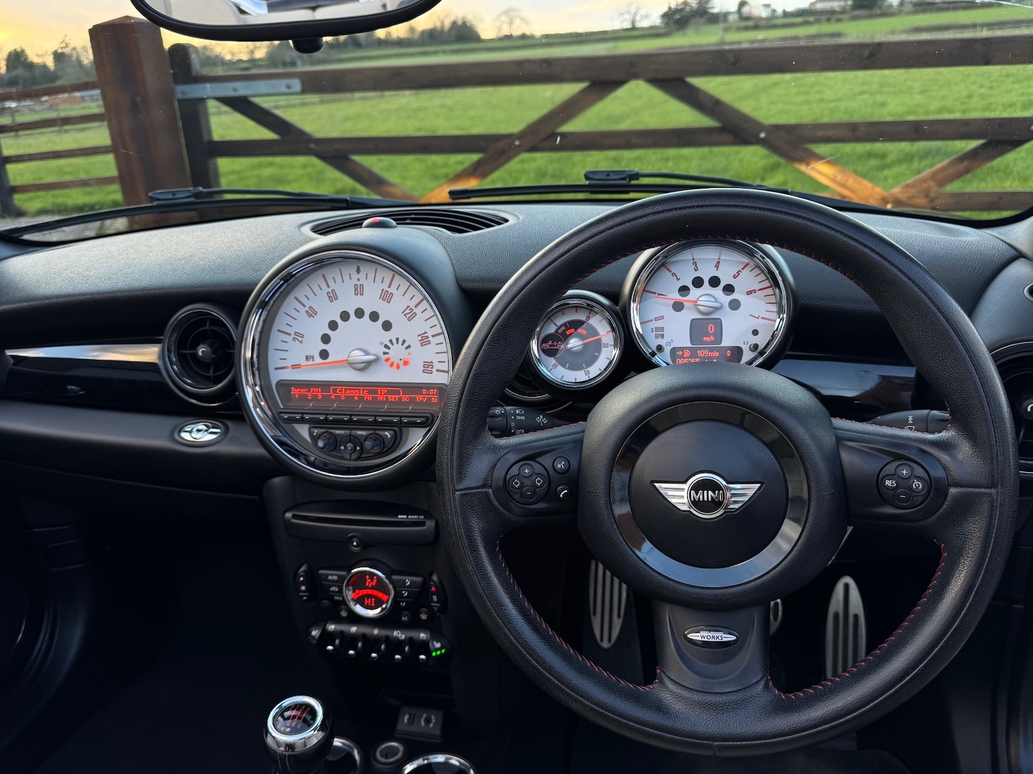 Used MINI Convertible 2014 for sale - 77891502: Photo 8