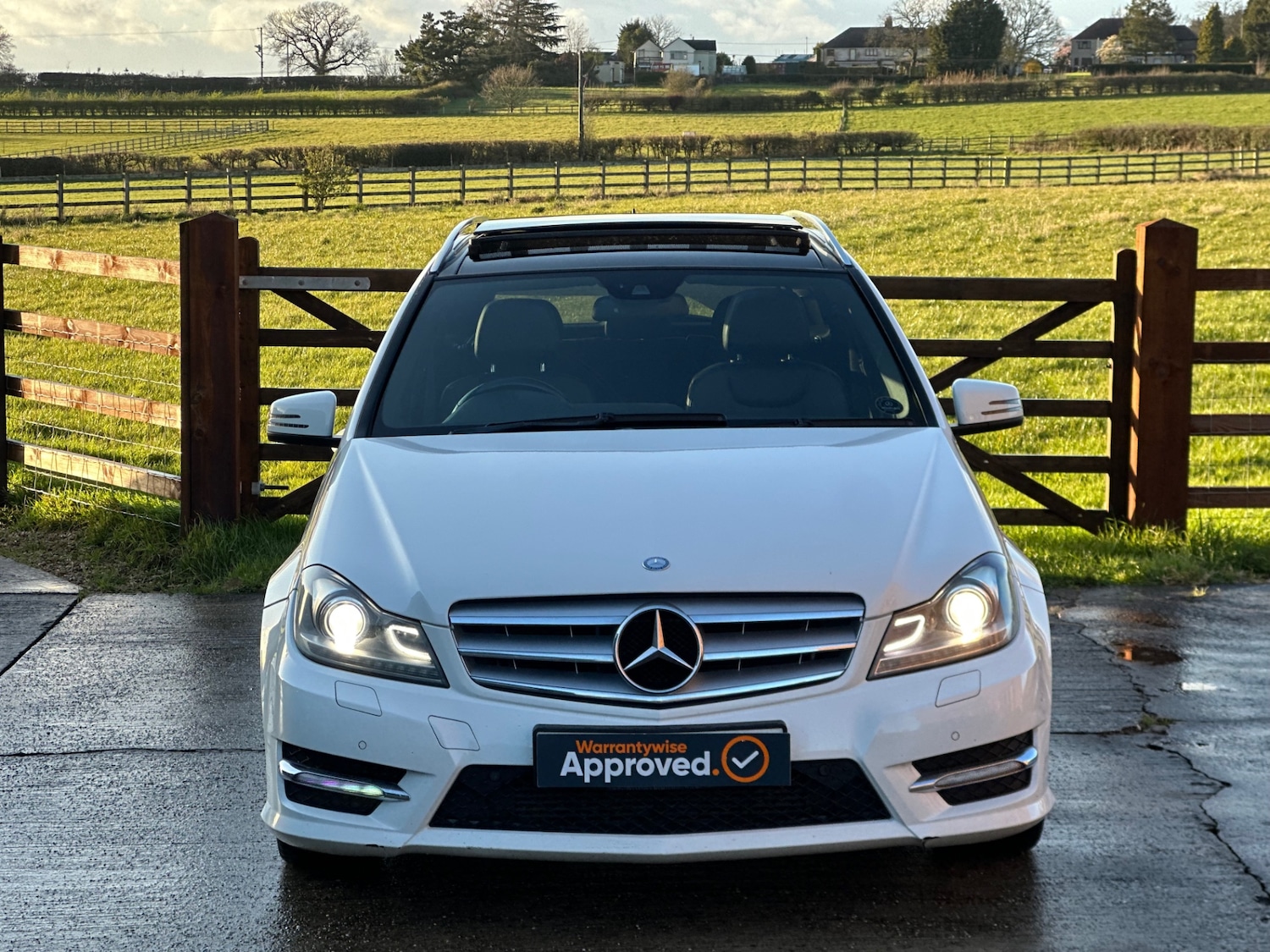 Used Mercedes-Benz C Class 2011 for sale - 78018667: Photo 22