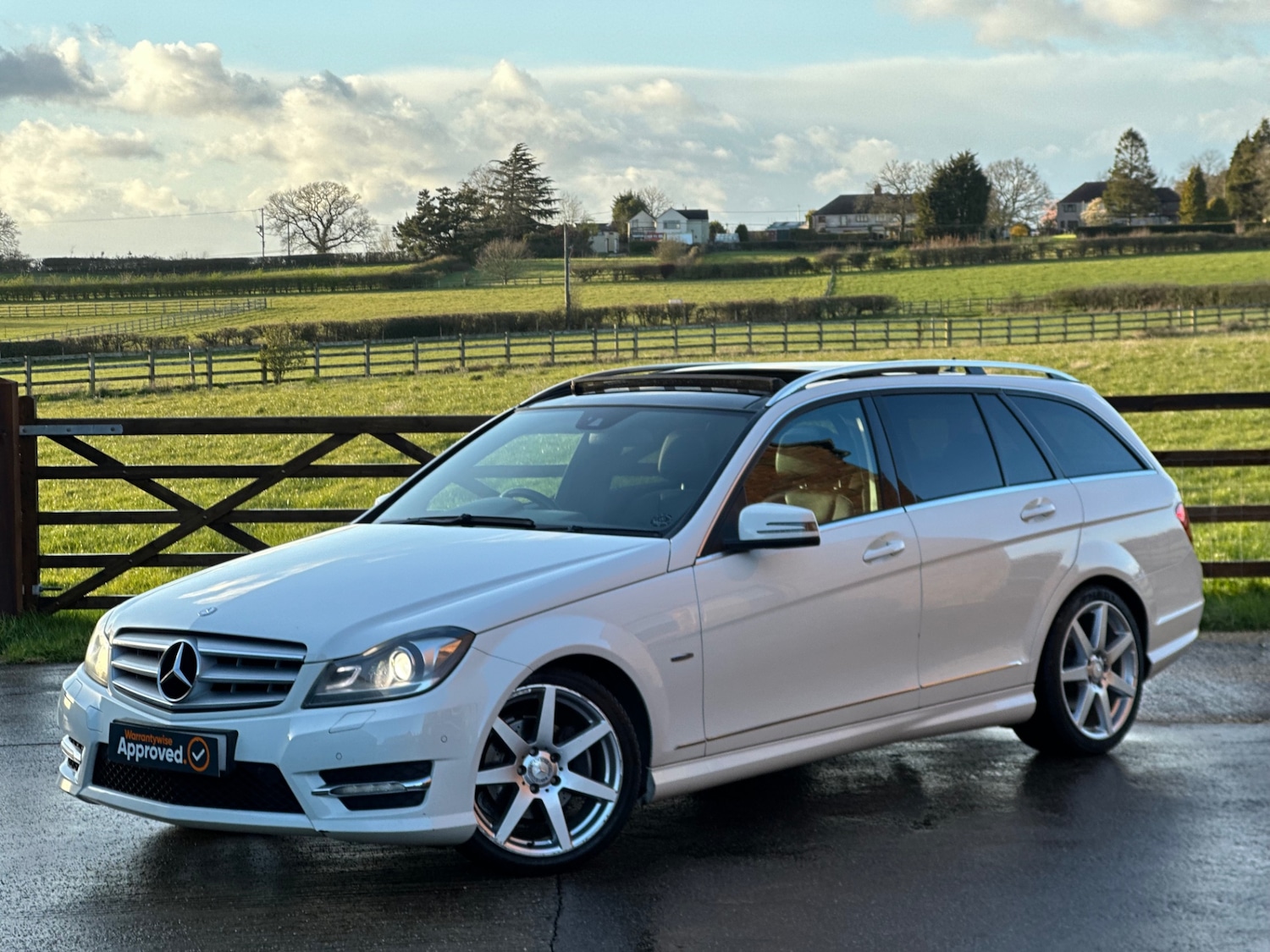 Used Mercedes-Benz C Class 2011 for sale - 78018667: Photo 7